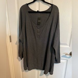 Torrid 6x Long Sleeve Henley